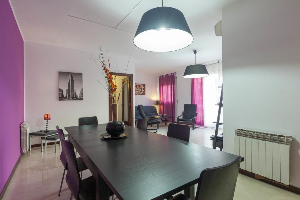 Apartment Sagrada Familia Barcelona Habitación foto